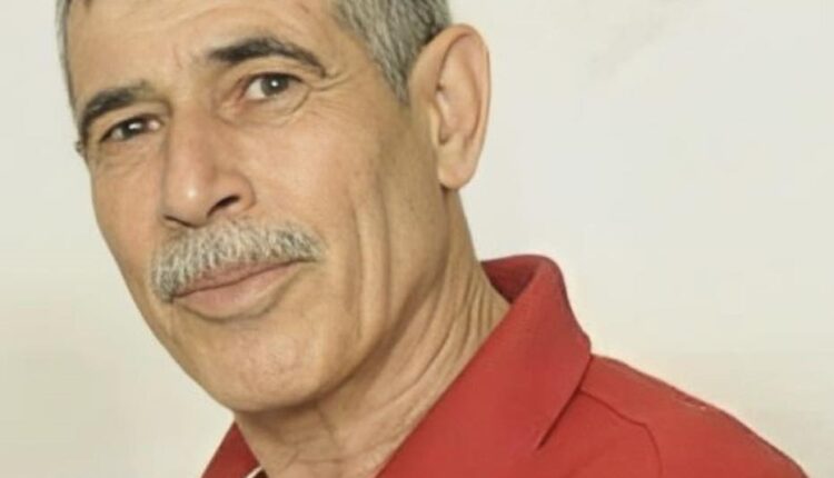 عميد الأسرى ..  محمد الطوس يتنفس الحرية بعد 39 عامًا بسجون الاحتلال